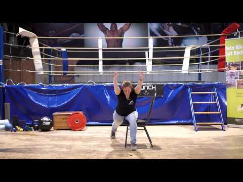 PUNCH FITNESS ALIVE Yoga mit Beate - Yoga am Arbeitsplatz