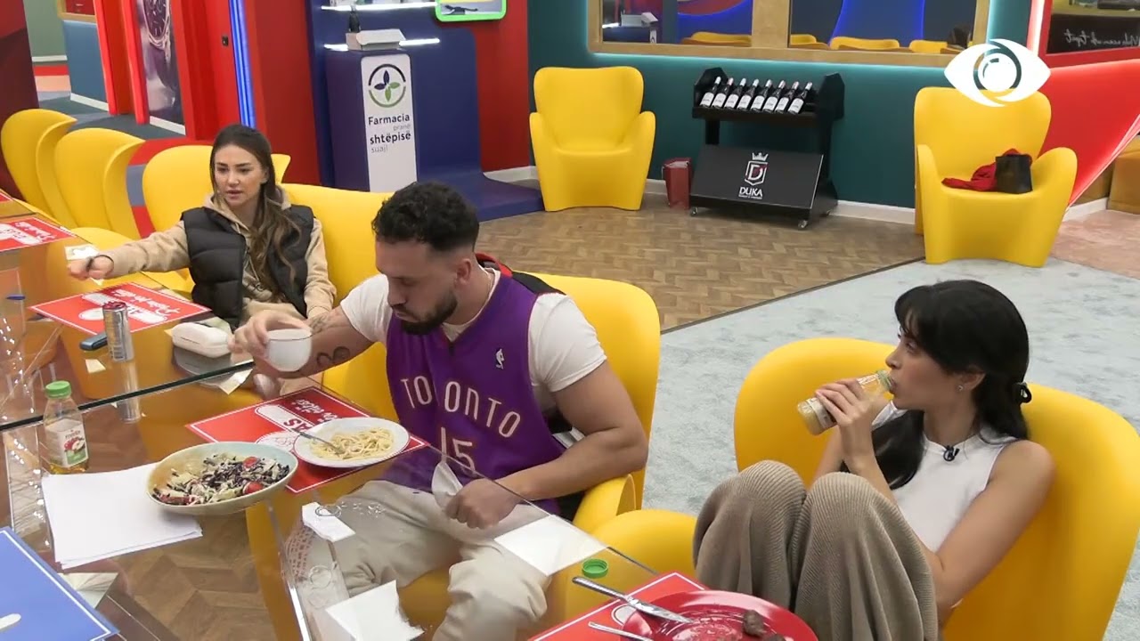 Kiara-Luizit: Jam lider, mos bëj si njësh kot