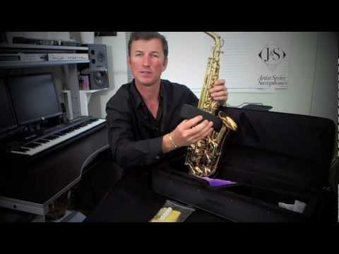 Unpacking your Sax - Beginners Saxophone Lesson
