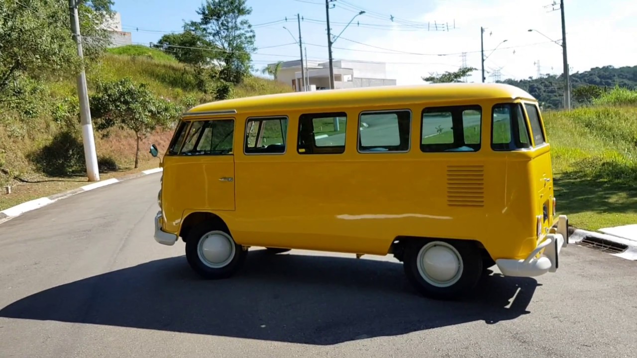 Volkswagen Kombi  (T1 Bus) 1975.