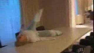 Britney Spears - Walk on by