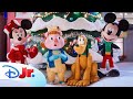 Mickey Minnie S Christmas Carols We Wish You A Merry Christmas Christmas Shorts Disneyjr
