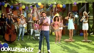 Emre Altuğ feat. Pit10 - Hangimiz Tertemiz (Official Video)