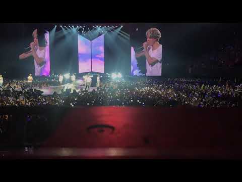 181013 Love Yourself - BTS (방탄소년단) | Love Yourself Tour in Amsterdam (live) Fancam