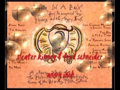 Sleater-Kinney & Fred Schneider - Angry Inch (B52's)