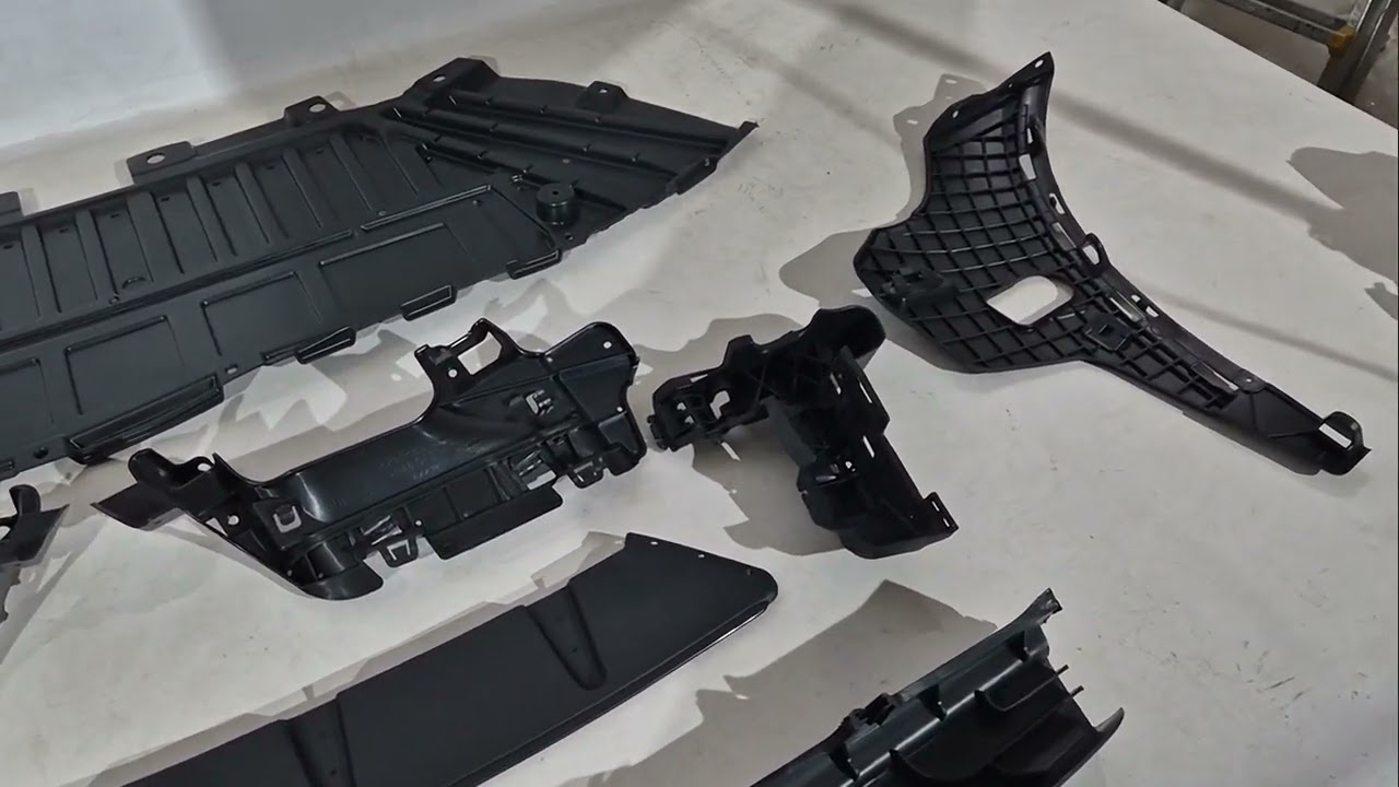 Комплект обвісів 2020-2022 (AMG GLC63) Video 1