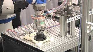 Robots 3D Vision, Assembly and Inspection system by Toshiba Machine , Demonstration at iREX 2017