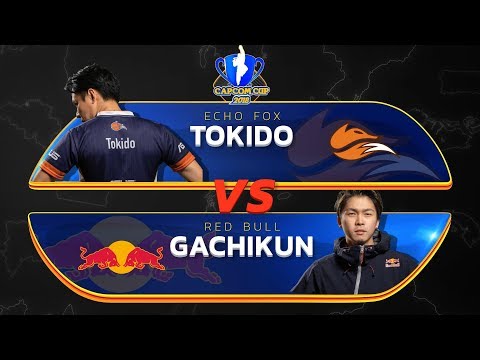 EF | Tokido (Akuma) vs. RB | Gachikun (Rashid) - Capcom Cup 2018 Secondary Stream - CPT 2018