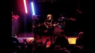 The View - Don&#39;t Tell Me @ The Sugarmill Stoke 11.12.2007.MPG