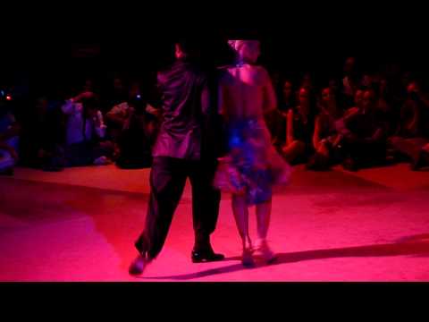  Sebastian Arce  and  Mariana Montes  are  dancing  to  the  milonga  "  No Hay Tierra Como La Mia  "