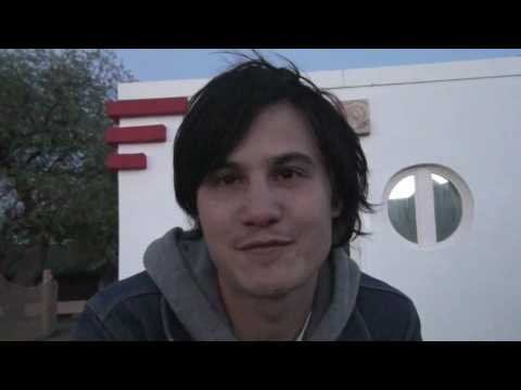 The Dodos Couple's Quiz: Logan on Meric