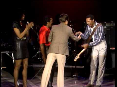 Dick Clark Interviews Yarbrough & Peoples - American Bandstand 1984