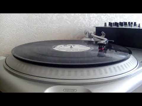 The Black Brothers - Lonely World (Pressure Sounds).