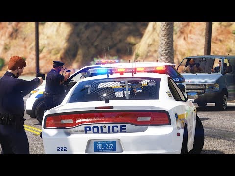 LSPDFR - Day 853 - Pursuing Armed Robbers