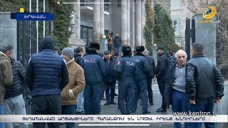 «Եթե մեզ ապահովեն բնակարանով, անվտանգությամբ, բոլորս էլ կգնանք». արցախցիների բողոքի ակցիան Երևանում
