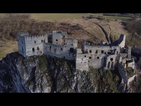 BECKOV CASTLE // SLOVAKIA // BEST PLACES TO VISIT //AMATEUR FILMMAKER