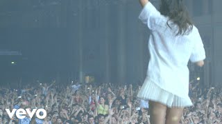 Disclosure - White Noise (Live From Alexandra Palace) ft. Aluna