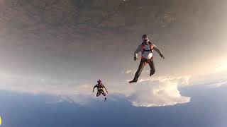 Skydiver Faints Mid Air and Gets Saved by Team Member - 1113015