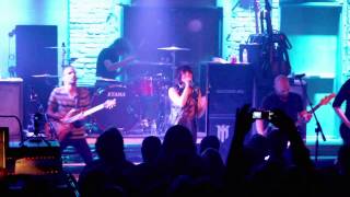 Flyleaf "Fire Fire" (Live)