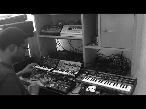 Roland TR-08 Kick Drum KNOCKS