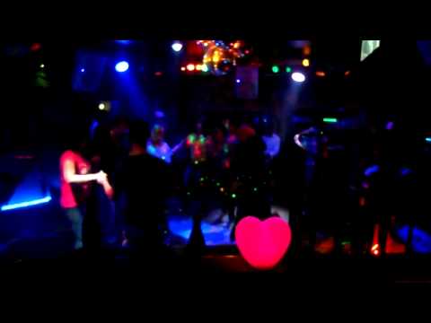 Discoteca Romaneasca  *Don Camillo*  Din Ort im Innkreis