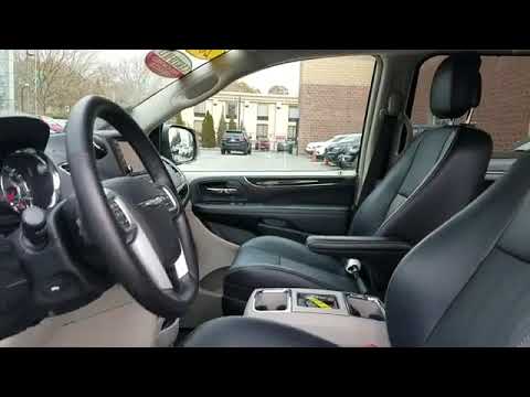 Used 2011 Chrysler Town & Country Touring-L 2A4RR8DG8BR801183 Westbury, Queens, Brooklyn, NYC