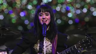 Katy Perry - Thinking Of You (Live At Last Call With Carson Daly)