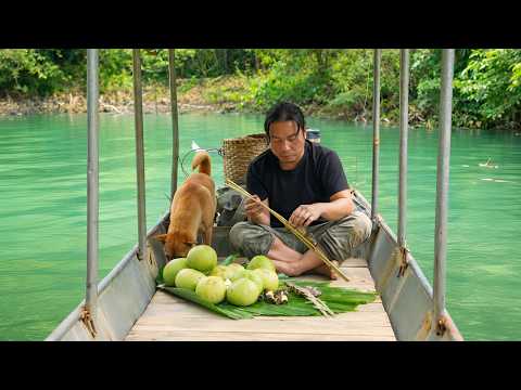 Picking wild berries, fishing, and making delicious grilled fish - Going frog hunting at night