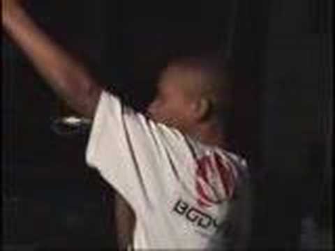 GORILA E PRETO  +  MC PÉ DE PANO