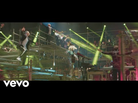 Video thumbnail for Solo el amor lastima así [En vivo]