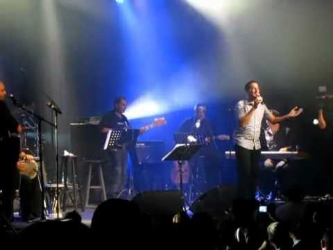 Chaim Yisrael at concert in tel aviv featuring the release of his 12'th album titled "kesem neurei".