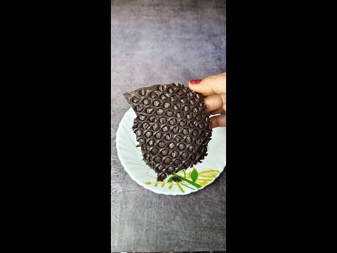 Testing Out *Viral* CHOCOLATE Hacks by 5 Minute CraftsEver tried this hack? save it for later 😁🤎