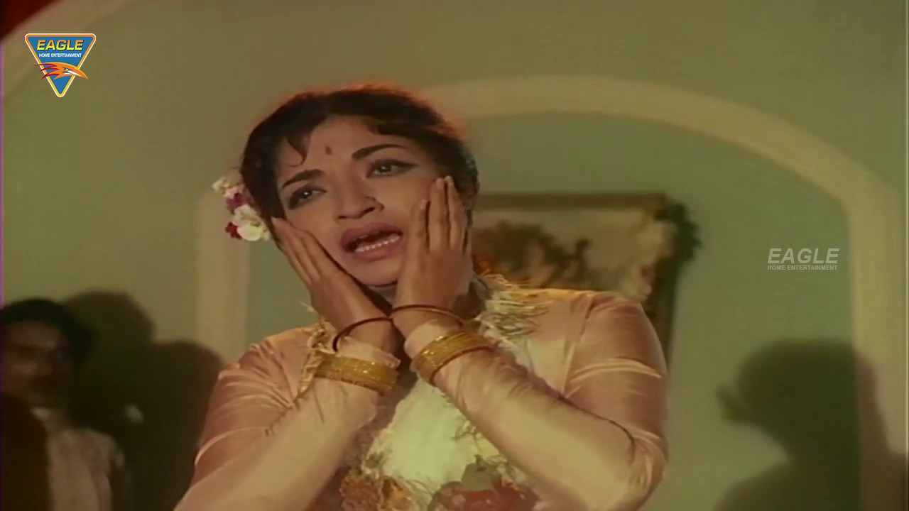 Karo Sab Nichhawar Bano Sab Fakir Lyrics | Ladki Sahyadri Ki | Asha Bhosle | Vasant Desai