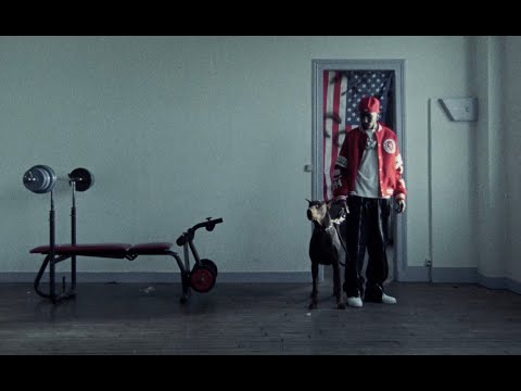 Roshi - Rouge & Noir (Clip Officiel)