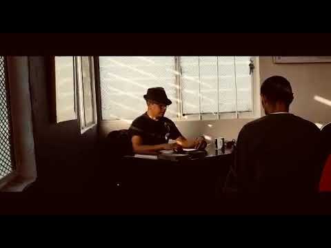 Vengo de Todas las Cosas( Facundo Cabral)  Narración (Alejandro Arriaga)