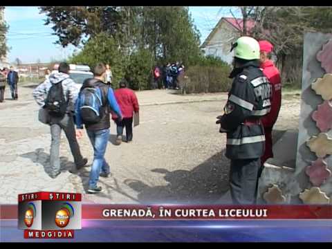 GRENADĂ, ÎN CURTEA LICEULUI 26 martie