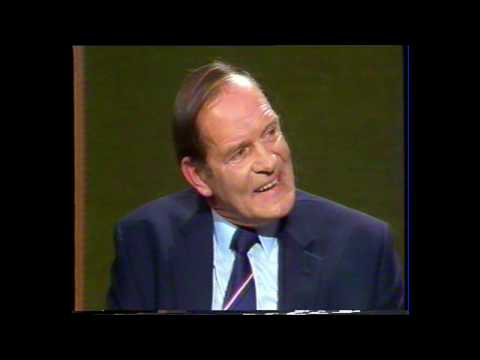 1982 Semi Final Hawthorn North Melbourne - ABC analysis Geoff Leek Peter Booth