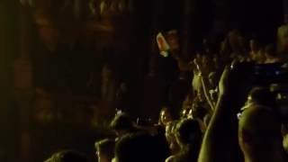 MIKA - Staring at the Sun - (live clip)