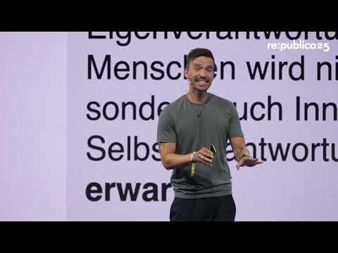 Video Thumbnail: [EN] re:publica 25: Bob  Blume  - 404: Bildung not found - How learning can touch us again