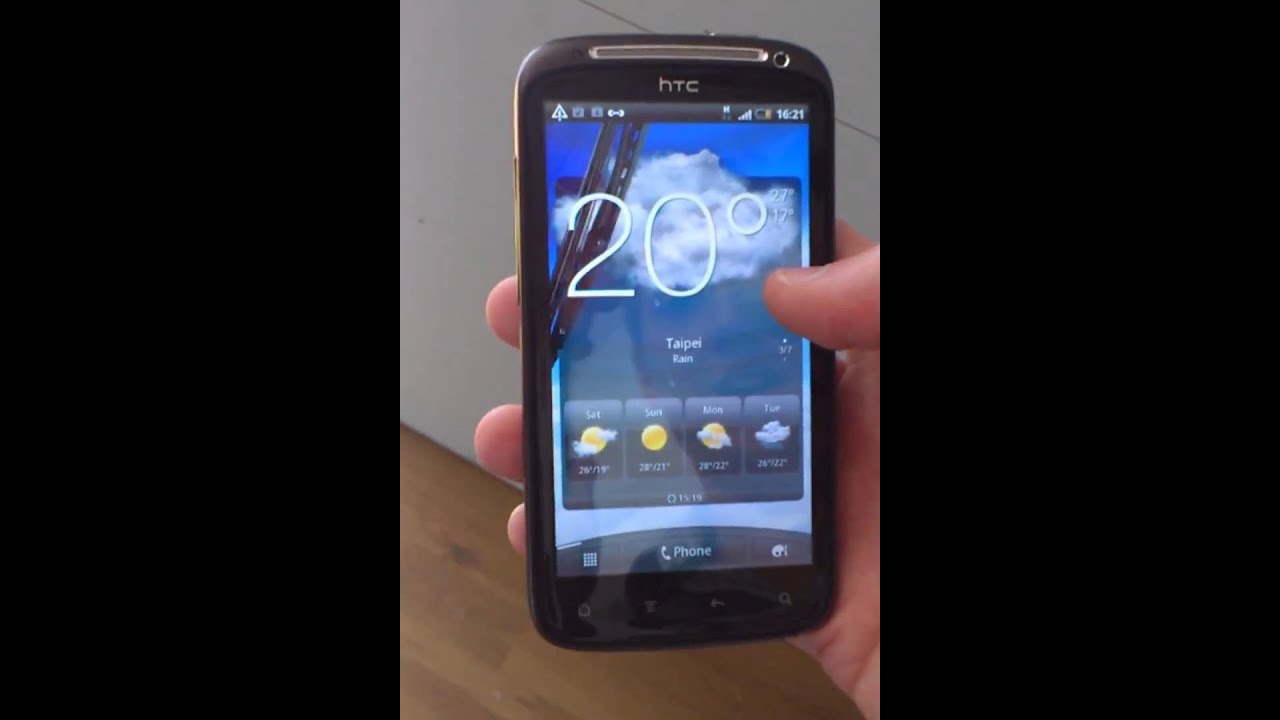 Hands-on with the HTC Sensation at the HTC Roadshow - YouTube