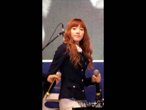 [FanCam] 091109 Taeyeon SNSD - Genie@KIA Tigers CC Concert