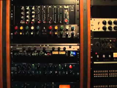 David Hewitt On Recording Gear- Silver Truck