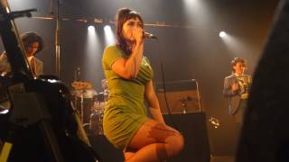 Angel Olsen&quot;The Waiting&quot; @ Le Trianon - 06/06/2017