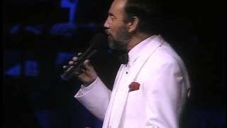 Ray Stevens - The Mississippi Squirrel Revival (Live)