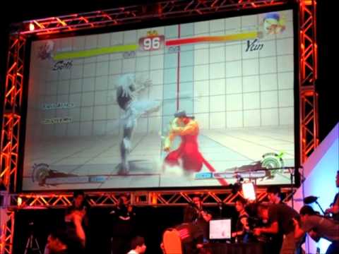 EVO 2011 SSF4 AE: SEMI-FINALS Poongko vs Daigo