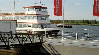 preview picture of video 'Toshiba S10  HD test Drimmelen rondvaartboot'