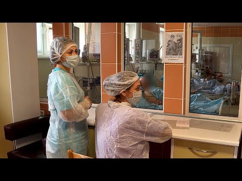 Почти 250 коек в стационарах Гомельской области вернут к плановой медпомощи до конца недели видео