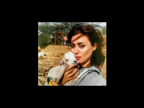 Daniela Martani: più stupenda di così si muore...