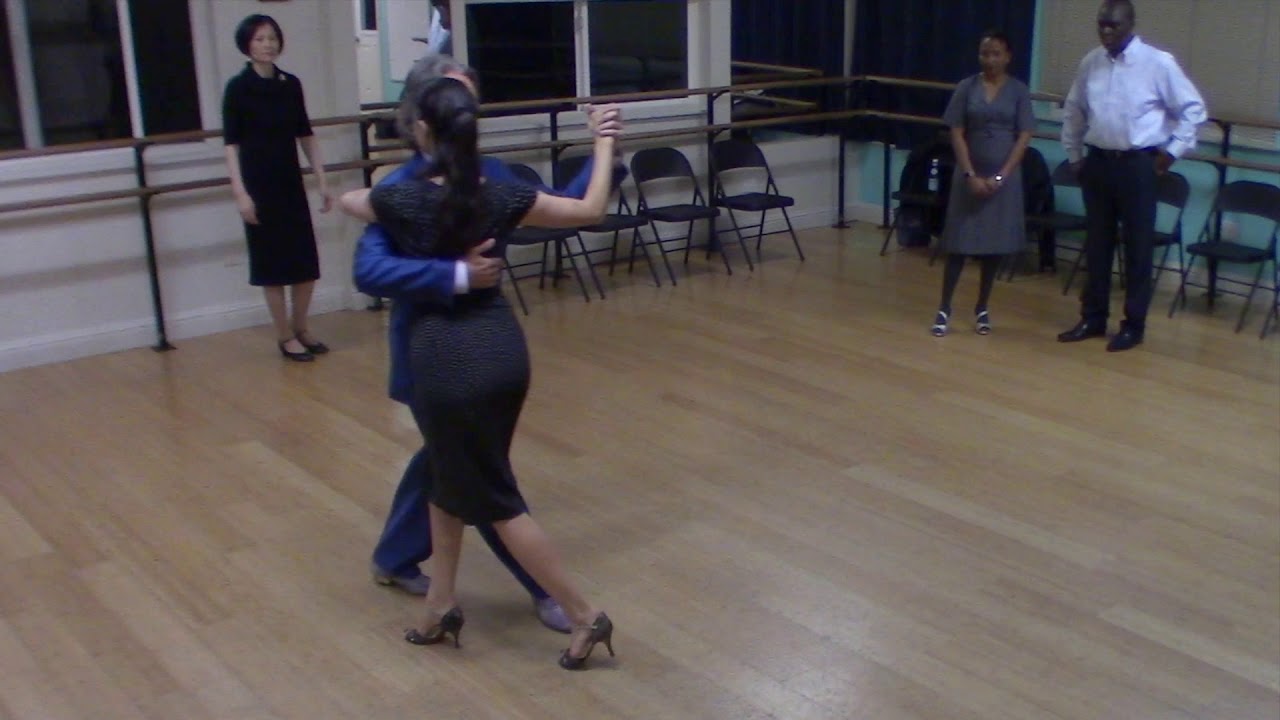Argentine Tango beginner class with Miranda: docking exercise 2