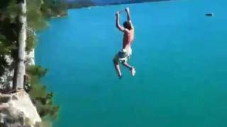 preview picture of video 'Cliff Jump Wolfgangsee Austria  45 Feets'